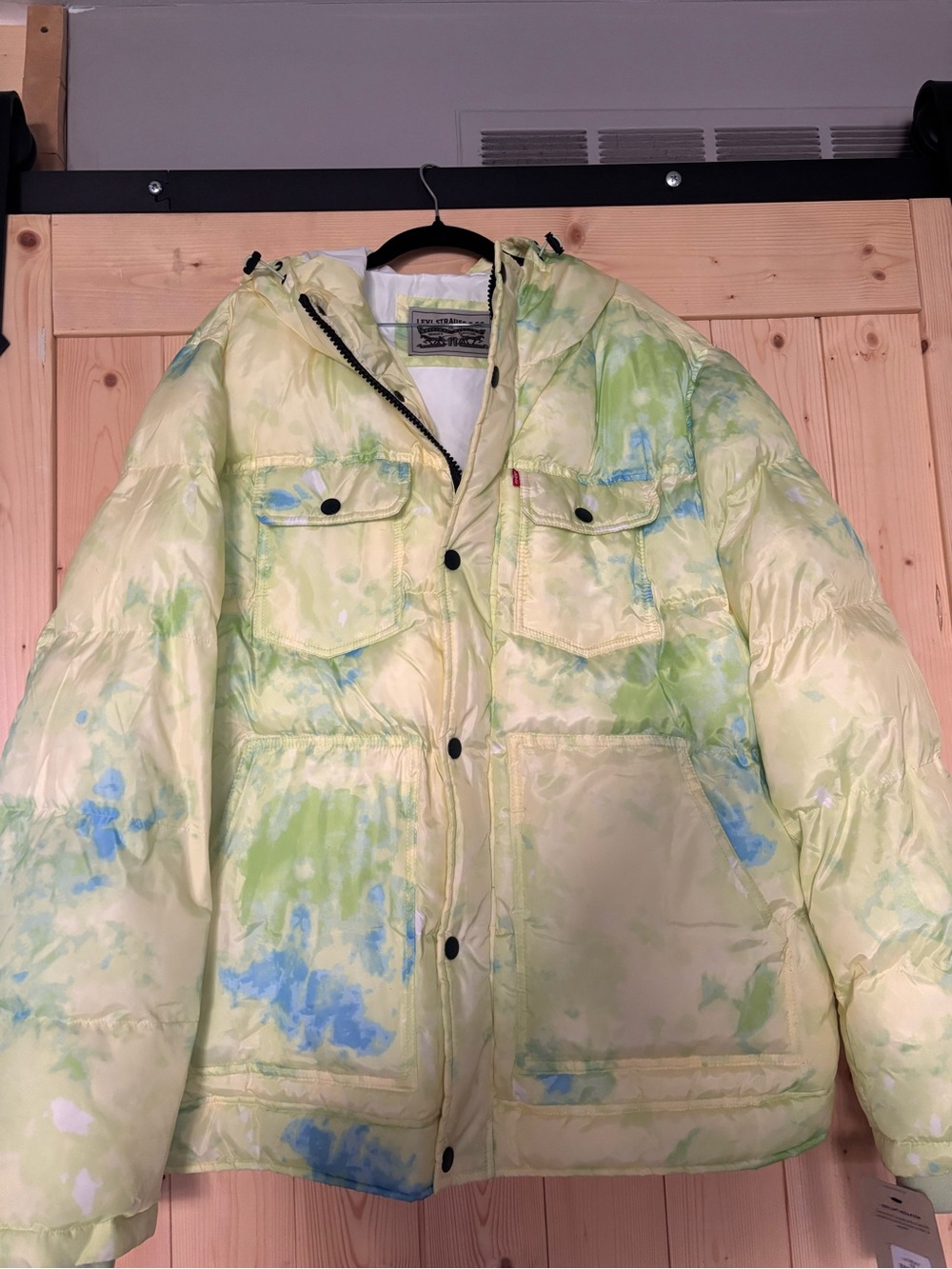 Levi’s Tie-Dye Puffer Jacket in Pale Yellow with Green & Blue Accents